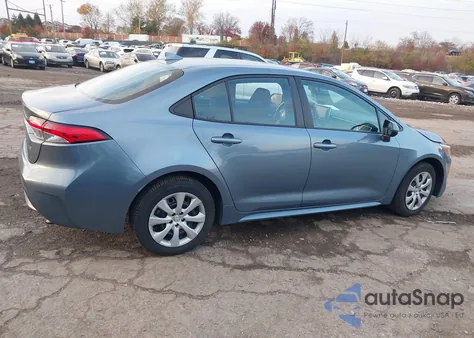 2020 Toyota Corolla Le z USA, uszkodzony, nr VIN 5YFEPRAE3LP060588